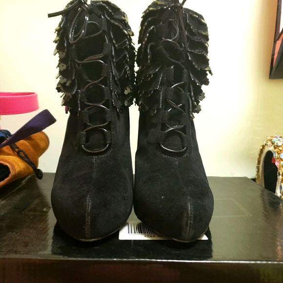 Colin Stuart booties - Picture 3 of 7